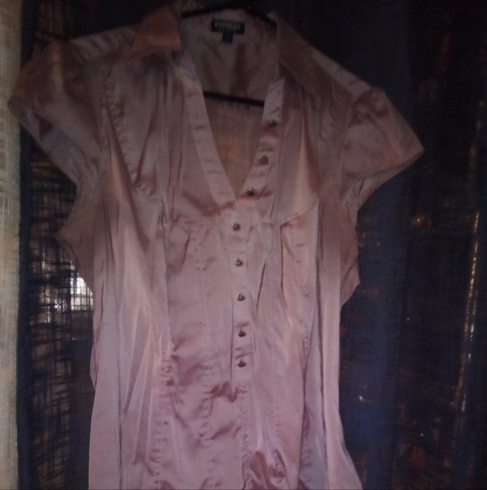 Nice women's shirt from Express